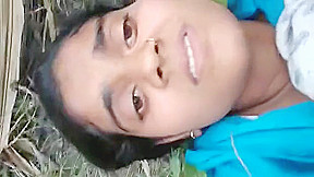 Dehati Girl Fucked By Bf On Fields