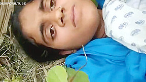Dehati Girl Fucked By Bf On Fields