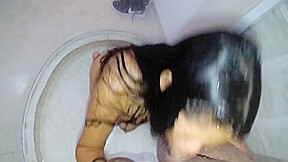 Desi Bhabhi teen 18+ Sucking And Fucking Under The Shower