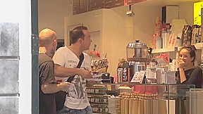 Dutch hooker gets oral