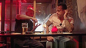 Dutch hooker gets oral