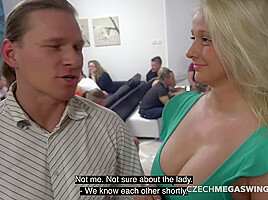 EXTREMELY HORNY Czech Beauties in MegaSwingersParty!
