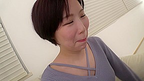 落ち着いた雰囲気が逆にミステリアスな大人のお姉さん。SEXが始まると豹変し、気持ち良すぎて身体がのけ反っていることに気づかずイキまくり！ 【初撮り】ネットでAV応募→AV体験撮影 2171