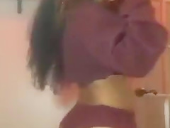 Ebony Shakes Her Ass On Instagram Live