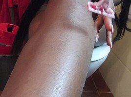 Ebony Shaving Fetish - SoloAustria