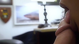 Ebony hottie fucked for the golf clubs