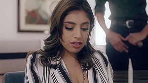 Ella Knox In Indecent Exposure