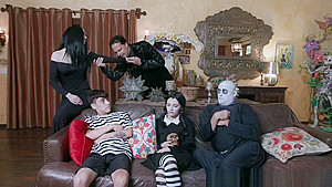 Everybody In The Family Fucked For The Halloween