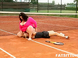 Extra Large Brunette Dominates and Facesits her Tennis Teacher - Plumperd