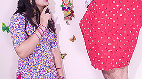 Extreme Tight Ass Angry Aunty Romance With Neighbour Boy During Electrician Fault Repairing - Hindi Sex