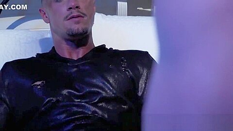 FalconStudios Brent Corrigan bottoms for Skyy Knox