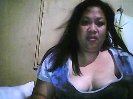 Filipino ugly big fatty whore show boobs