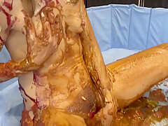 Food Sploshing With A Sex Toy Orgasm