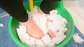 Foot Torture: Feet in Snow for 39 minutes