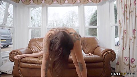 Front Row Seat To Cuckold Sex - Adreena Winters
