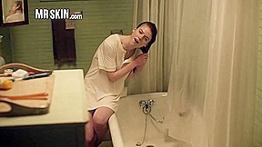 Game of Thrones' Rose Leslie Bares Her Blooms in Honeymoon - Mr Skin