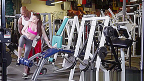 Giant black prick made Tiffany Star sweat in the gym