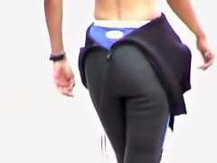Girl is clothing her candid booty into the spandex costume 07las01