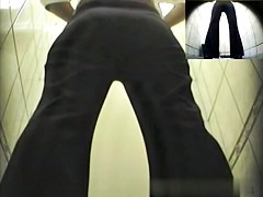 Girls Pissing video 18