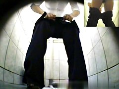 Girls Pissing video 18