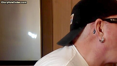 Gloryhole amateur DILF give closeup blowjob and handjob