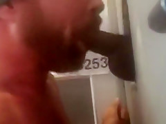 Gloryholes in Philadelphia Sucks Thick Fat Black Cock