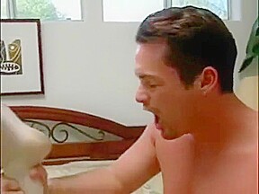 Gorgeous Fuckdoll anal sex