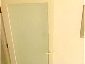 Gorgeous Fuckdoll anal sex