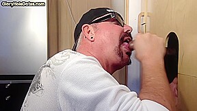 Gray gaydaddy sucking and wanking gloryhole black cock