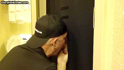 Greedy gloryhole DILF sucks BFs cock in homemade video