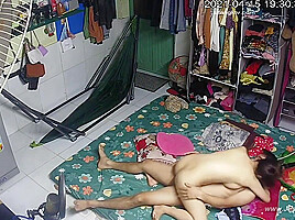 Hackers use the camera to remote monitoring of a lover's home life 611