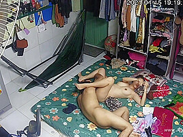 Hackers use the camera to remote monitoring of a lover's home life 611