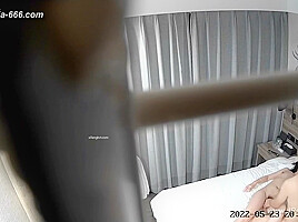 Hackers use the camera to remote monitoring of a lover's home life 570