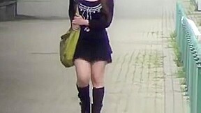 Hairy Japanese Pissing