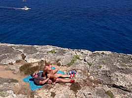 Horny Fuck With View Of The Sea - DeutscheOmas