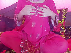 Hot Women In Islamia University Fingering Show Ass
