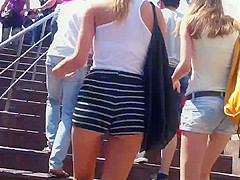 Hot teens 18+