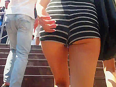 Hot teens 18+
