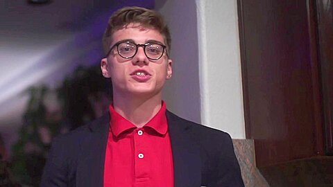 Hung Helix jock Blake Mitchell plows bubble butt twink Dylan Hayes RAW