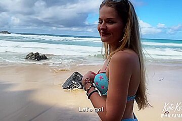 I Fucked A Girl With A Luxurious Ass On The Beach - Cum All Over Her Booty