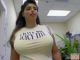 I Have Big Juicy Tits - BigBoobBundle
