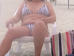 I Make The Cocks Very Hard While I Show Myself On The Beach And I End Up Fucking