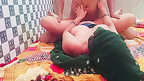 Indian Bhabhi Ki Pussy Chatkar Chudayi Ki