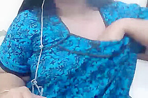 Indian Desi Aunty Talking Dirty And Showing Her Hairy Pussy To Her Customer