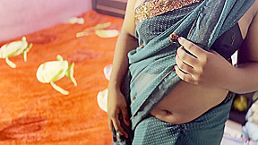 Indian Girl Dress Changing Press Her Big Boobs