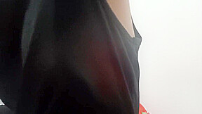 Indian Girl Showing Her Boobs