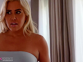 Insatiable And Caitlin Bells Lesbian Scissoring Action