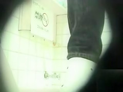 Italian cutie makes water in the public WC