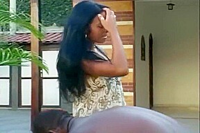 JARDINEIRO NEGaO COMENDO PATROA CASADA GOSTOSA