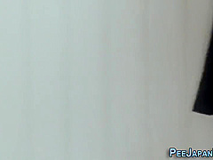 Japan Coed Pissing Fetish